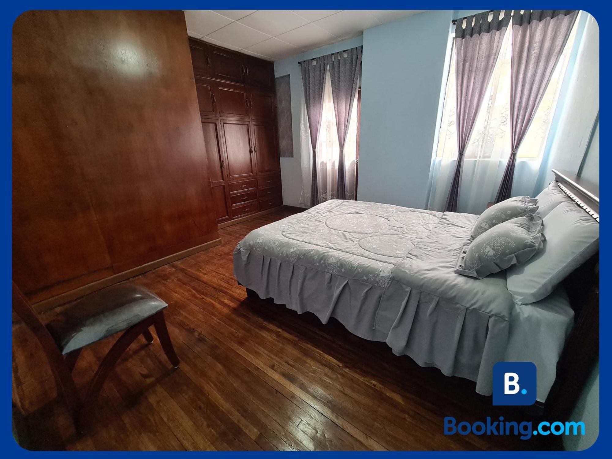Departamento En Centro Historico Apartment Cuenca Bagian luar foto
